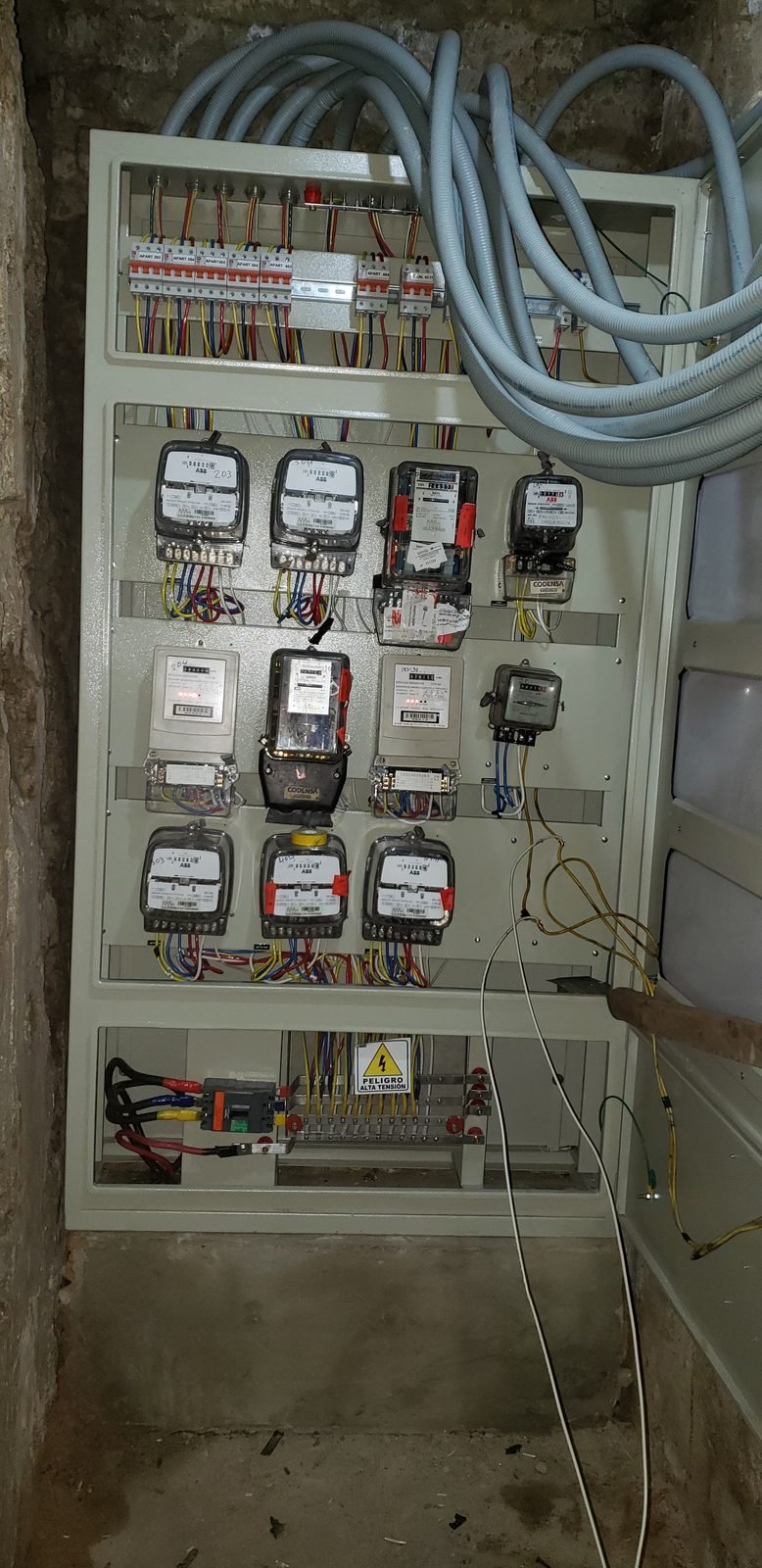 Tablero eléctrico general en proceso de normalización